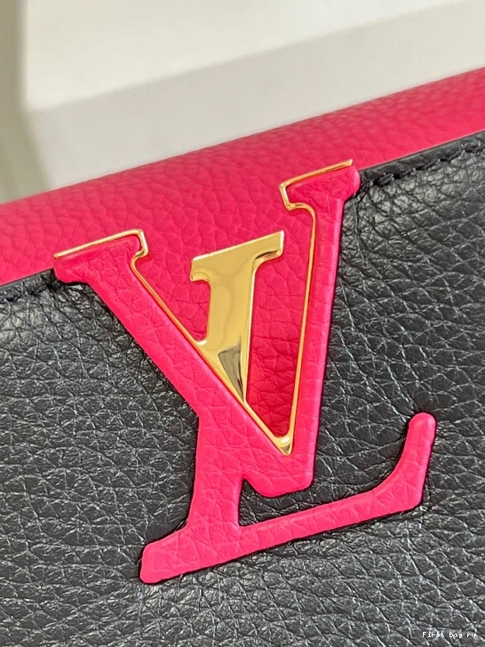 First bag ru Louis MM Vuitton CAPUCINES 0805